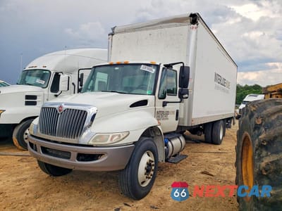 2019 INTERNATIONAL 4300 BOX TRUCK 1HTMMMML0KH602390 - główne zdjęcie licytacji z USA - miniatura