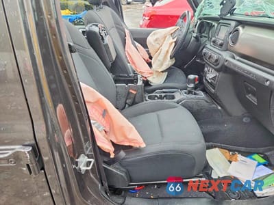 Zdjęcie 7 z 13 samochodu: 2018 JEEP WRANGLER UNLIMITED SPORT VIN:1C4HJXDG6JW177554 - miniatura
