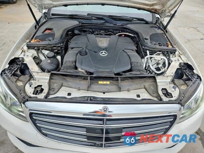 Zdjęcie 11 z 13 samochodu: 2020 MERCEDES-BENZ E 450 4MATIC VIN:W1KZH6JB4LA818757 - miniatura