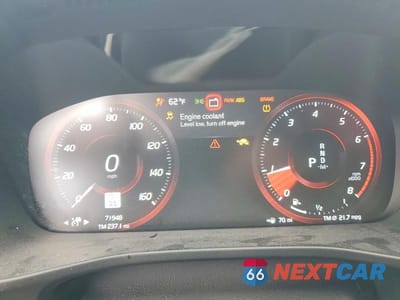 Zdjęcie 9 z 13 samochodu: 2019 VOLVO XC40 T5 INSCRIPTION VIN:YV4162UL9K2101805 - miniatura