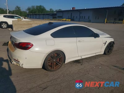 Trzecie zdjęcie samochodu z tyłu: 2016 BMW M4 VIN:WBS3R9C50GK336317 - miniatura