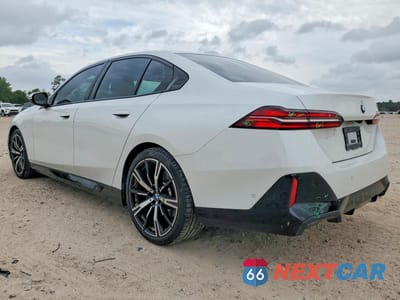 Drugie zdjęcie samochodu z przodu: 2026 BMW 530 I VIN:WBA43FJ08TCV32932 - miniatura