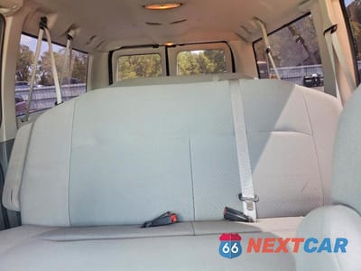 Zdjęcie 10 z 13 samochodu: 2009 FORD ECONOLINE E150 WAGON VIN:1FMNE11W99DA87348 - miniatura