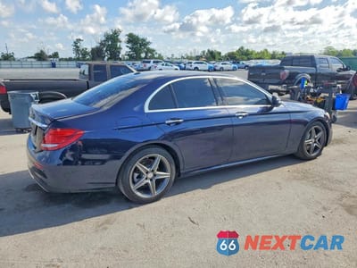 Trzecie zdjęcie samochodu z tyłu: 2017 MERCEDES-BENZ E 300 VIN:WDDZF4JB2HA042694 - miniatura