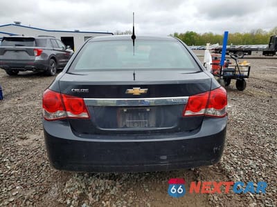 Zdjęcie 6 z 12 samochodu: 2012 CHEVROLET CRUZE LS VIN:1G1PC5SH4C7369311 - miniatura
