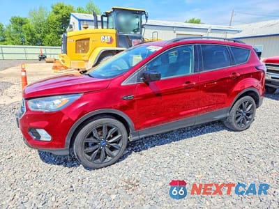 2018 FORD ESCAPE SE 1FMCU0GD7JUD37460 - główne zdjęcie licytacji z USA - miniatura