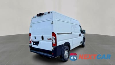 Czwarte zdjęcie samochodu z boku: 2019 RAM PROMASTER 2500 2500 HIGH VIN:3C6TRVCG7KE562875 - miniatura