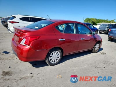 Trzecie zdjęcie samochodu z tyłu: 2019 NISSAN VERSA SV VIN:3N1CN7AP4KL822103 - miniatura