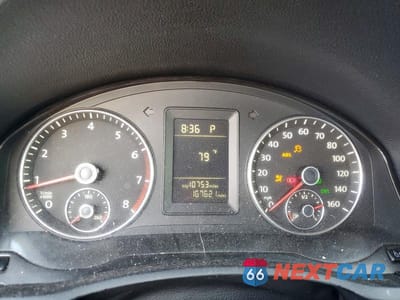 Zdjęcie 9 z 12 samochodu: 2010 VOLKSWAGEN JETTA LIMITED VIN:3VWAX7AJXAM094576 - miniatura