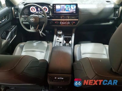 Zdjęcie 8 z 13 samochodu: 2026 NISSAN PATHFINDER SL VIN:5N1DR3CS9TC233282 - miniatura