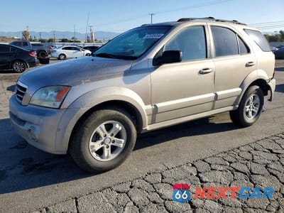 2005 KIA SORENTO LX KNDJD733755365017 - główne zdjęcie licytacji z USA - miniatura