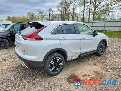 Trzecie zdjęcie samochodu z tyłu: 2023 MITSUBISHI ECLIPSE CROSS SE VIN:JA4ATWAA9PZ048022 - miniatura