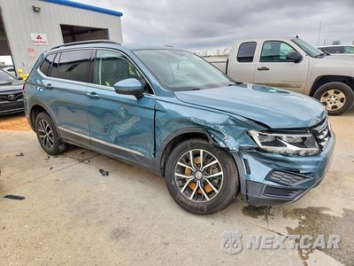 Czwarte zdjęcie samochodu z boku: 2021 VOLKSWAGEN TIGUAN SE/SE R-LINE BLACK/SEL VIN:3VV3B7AX1MM051104 - miniatura