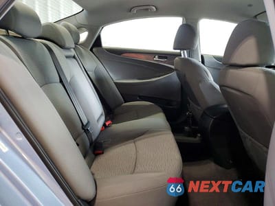 Zdjęcie 10 z 12 samochodu: 2015 HYUNDAI SONATA HYBRID BASE VIN:KMHEC4A43FA134912 - miniatura