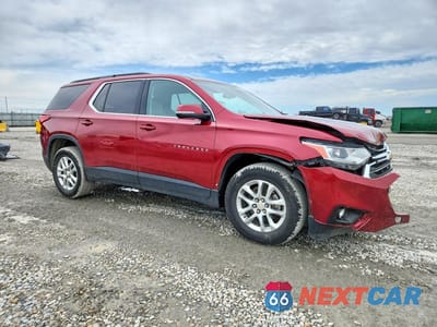 Czwarte zdjęcie samochodu z boku: 2019 CHEVROLET TRAVERSE LT VIN:1GNEVGKW7KJ124188 - miniatura