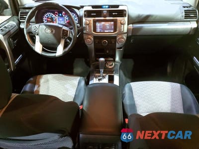 Zdjęcie 8 z 14 samochodu: 2017 TOYOTA 4RUNNER SR5 VIN:JTEBU5JRXH5432693 - miniatura