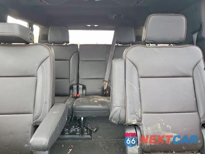 Zdjęcie 10 z 13 samochodu: 2024 CHEVROLET SUBURBAN K1500 HIGH COUNTRY VIN:1GNSKGKT5RR301589 - miniatura