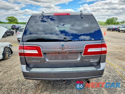 Zdjęcie 6 z 13 samochodu: 2011 LINCOLN NAVIGATOR VIN:5LMJJ2J59BEJ09112 - miniatura