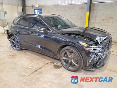 Czwarte zdjęcie samochodu z boku: 2026 GENESIS GV70 SPORT PRESTIGE VIN:KMUMFDTB5TU235654 - miniatura