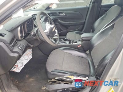 Zdjęcie 7 z 12 samochodu: 2015 CHEVROLET MALIBU 1LT VIN:1G11C5SL0FU122268 - miniatura