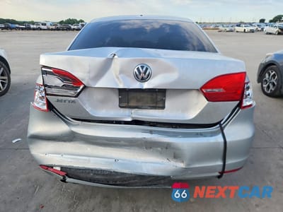 Zdjęcie 6 z 12 samochodu: 2012 VOLKSWAGEN JETTA VIN:3VW1K7AJ5CM353461 - miniatura