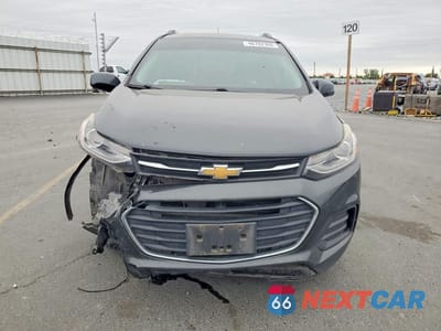 Piąte zdjęcie samochodu w środku: 2017 CHEVROLET TRAX 1LT VIN:3GNCJLSB4HL155215 - miniatura
