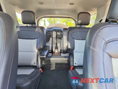 Zdjęcie 10 z 13 samochodu: 2024 FORD EXPLORER XLT VIN:1FMSK8DH1RGA10795 - miniatura