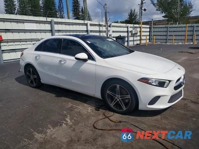 Czwarte zdjęcie samochodu z boku: 2022 MERCEDES-BENZ A 220 VIN:W1K3G4EB6NJ325821 - miniatura