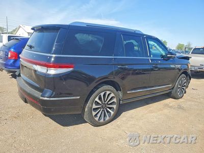 Trzecie zdjęcie samochodu z tyłu: 2023 LINCOLN NAVIGATOR RESERVE VIN:5LMJJ2LG5PEL12701 - miniatura