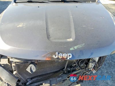 Zdjęcie 11 z 12 samochodu: 2011 JEEP GRAND CHEROKEE LAREDO VIN:1J4RR4GT7BC610316 - miniatura