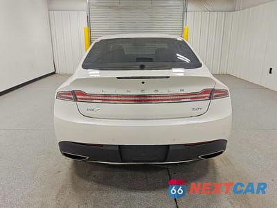 Zdjęcie 6 z 12 samochodu: 2019 LINCOLN MKZ RESERVE II VIN:3LN6L5E93KR607482 - miniatura