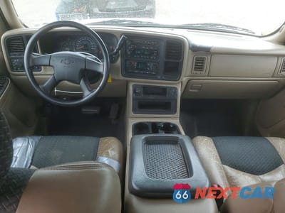 Zdjęcie 8 z 12 samochodu: 2004 CHEVROLET AVALANCHE VIN:3GNEC12T24G256613 - miniatura