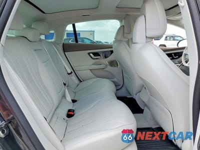 Zdjęcie 10 z 13 samochodu: 2023 MERCEDES-BENZ EQE SEDAN 350 4MATIC VIN:W1KEG1CB4PF034296 - miniatura