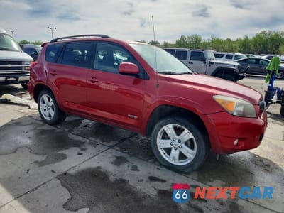 Czwarte zdjęcie samochodu z boku: 2008 TOYOTA RAV4 SPORT VIN:JTMBD32V586055284 - miniatura