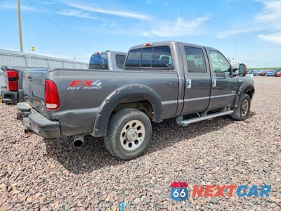 Trzecie zdjęcie samochodu z tyłu: 2005 FORD F350 SRW SUPER DUTY VIN:1FTWW31P95EB49605 - miniatura