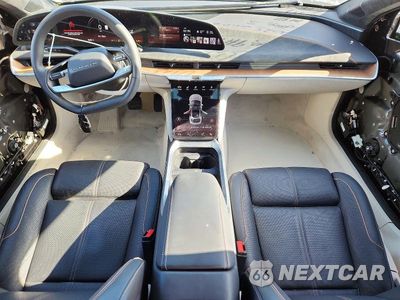 Zdjęcie 8 z 13 samochodu: 2025 LUCID MOTORS AIR GRAND TOURING VIN:50EA1GBA9SA001527 - miniatura