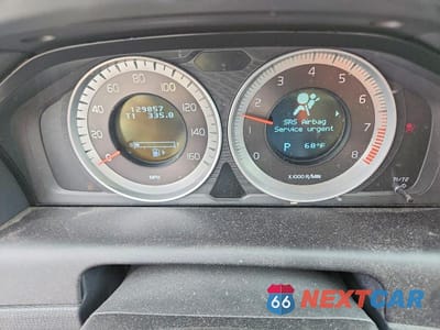 Zdjęcie 9 z 13 samochodu: 2013 VOLVO XC60 T6 VIN:YV4902DZ2D2464135 - miniatura