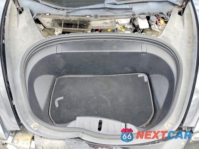 Zdjęcie 11 z 12 samochodu: 2018 TESLA MODEL 3 VIN:5YJ3E1EA8JF178022 - miniatura