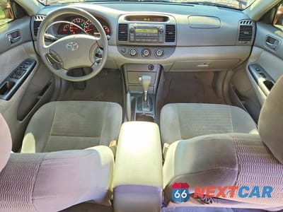 Zdjęcie 8 z 12 samochodu: 2006 TOYOTA CAMRY LE VIN:4T1BE32K56U122831 - miniatura