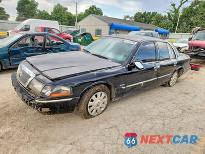 2003 MERCURY GRAND MARQUIS LS 2MEFM75W83X663535 - główne zdjęcie licytacji z USA - miniatura