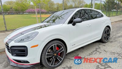 Drugie zdjęcie samochodu z przodu: 2022 PORSCHE CAYENNE GTS COUPE VIN:WP1BG2AY1NDA56239 - miniatura