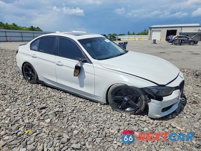 Czwarte zdjęcie samochodu z boku: 2013 BMW 328 XI SULEV VIN:WBA3B5G58DNS04153 - miniatura