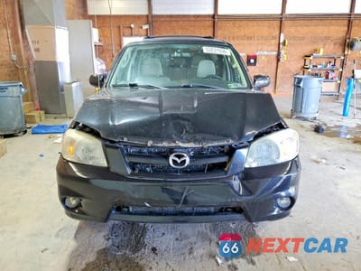 Piąte zdjęcie samochodu w środku: 2005 MAZDA TRIBUTE S VIN:4F2CZ94145KM07714 - miniatura