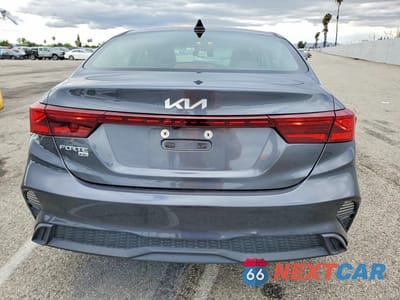 Zdjęcie 6 z 12 samochodu: 2022 KIA FORTE FE VIN:3KPF24AD3NE426017 - miniatura