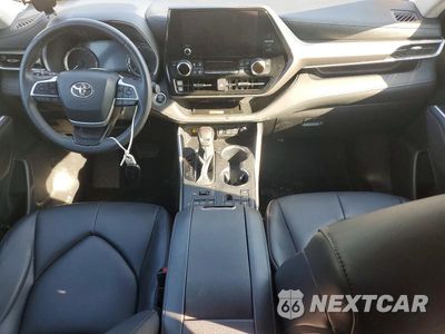 Zdjęcie 8 z 13 samochodu: 2024 TOYOTA HIGHLANDER XLE VIN:5TDKDRBH0RS547056 - miniatura