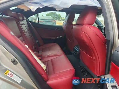 Zdjęcie 10 z 12 samochodu: 2015 LEXUS IS 350 VIN:JTHBE1D23F5018420 - miniatura