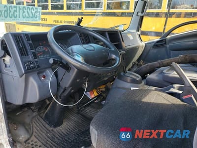 Zdjęcie 8 z 13 samochodu: 2014 ISUZU NPR HD DUMP TRUCK VIN:54DC4W1B6ES803777 - miniatura