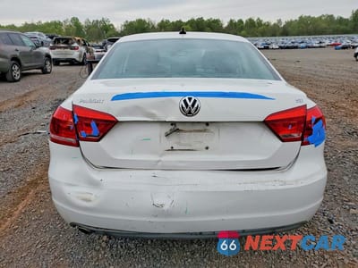 Zdjęcie 6 z 12 samochodu: 2013 VOLKSWAGEN PASSAT SE VIN:1VWBP7A3XDC133484 - miniatura