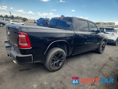 Trzecie zdjęcie samochodu z tyłu: 2019 RAM 1500 LARAMIE VIN:1C6SRFJT3KN612295 - miniatura