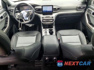 Zdjęcie 8 z 13 samochodu: 2023 FORD EXPLORER XLT VIN:1FMSK7DH7PGA14454 - miniatura